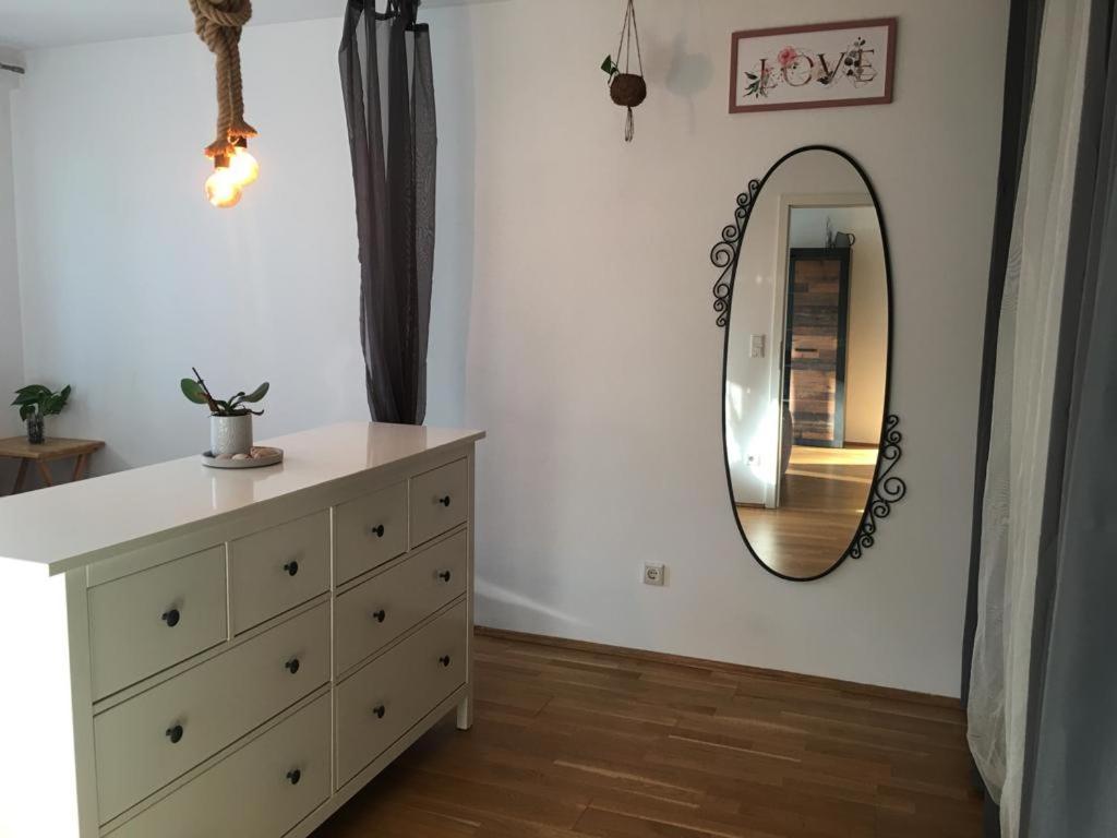 Moderne Wohnung An Der Messe Norymberga Zewnętrze zdjęcie